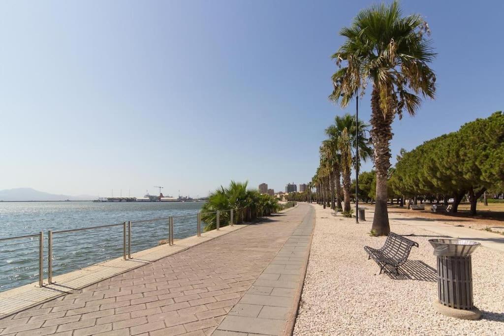 Houseboat Sardinia Suite Cagliari Zewnętrze zdjęcie