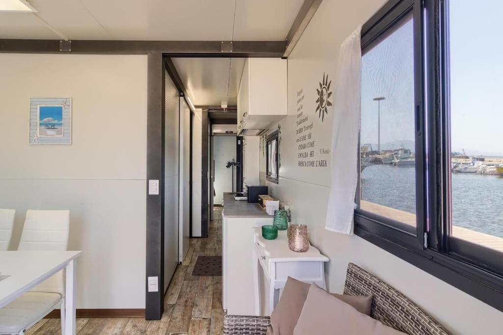 Houseboat Sardinia Suite Cagliari Zewnętrze zdjęcie